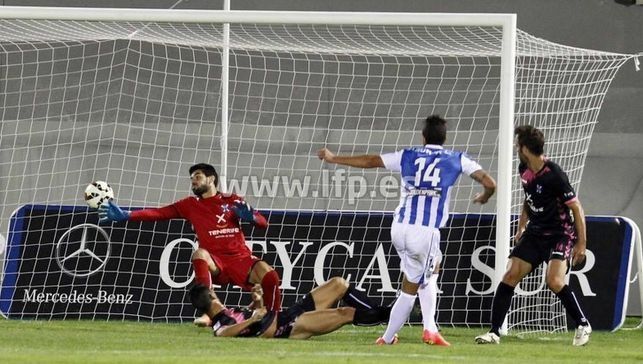 Tenerife-encajando-encuentro-Leganes-lfpcom