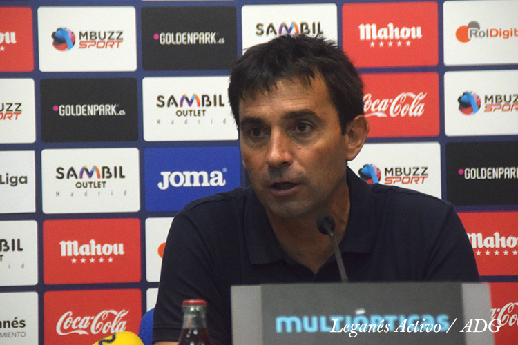 Asier Garitano en rueda de prensa.