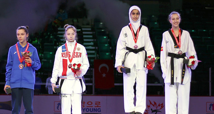 irene-laguna-plata-taekwondo