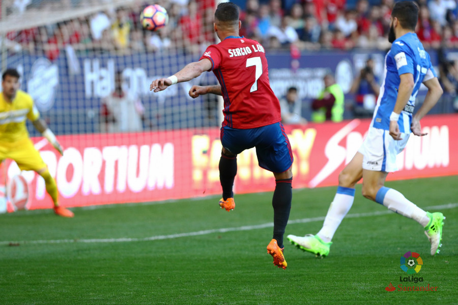 Sergio León dio la victoria a Osasuna con un golazo.