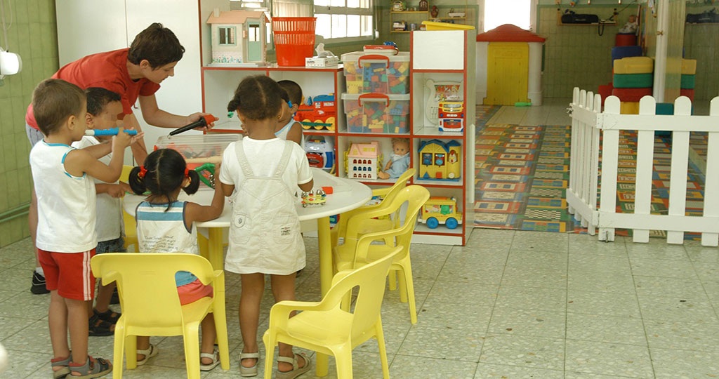 Escuelas-Infantiles-Profesores