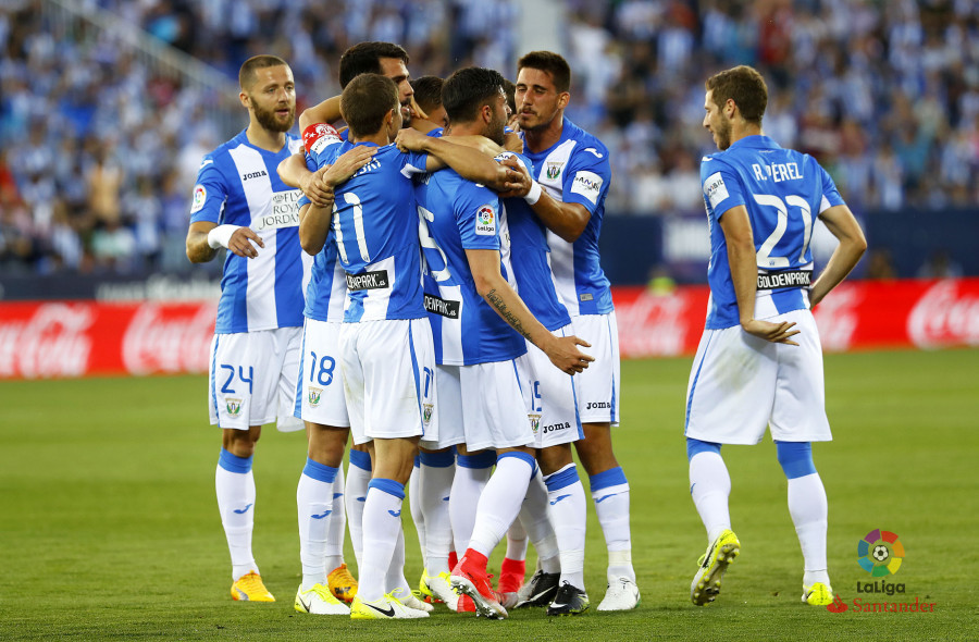 Los jugadores pepineros celebrando la goleada en Butarque.