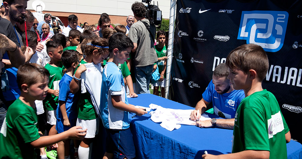 Dani-Carvajal-campus-firmas
