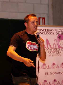 Efren Santos El Monstruo de la Comedia