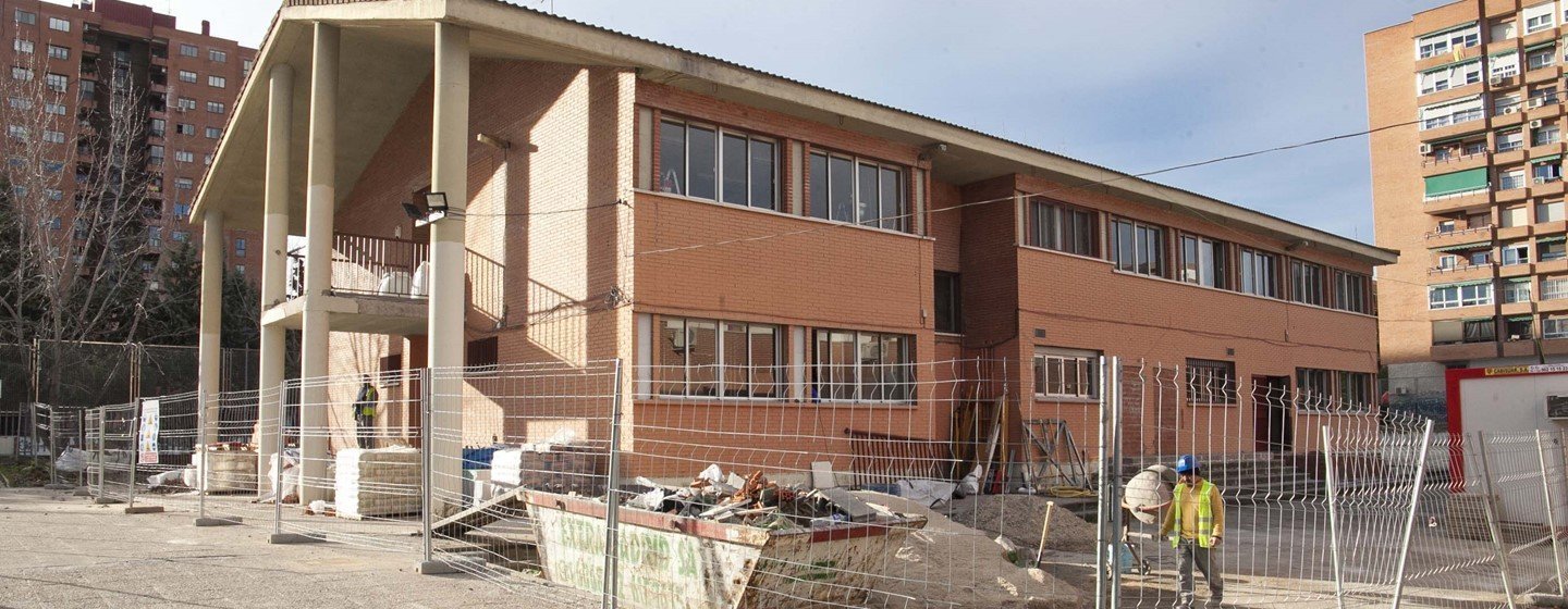 obras en el centro de mayores el carrascal