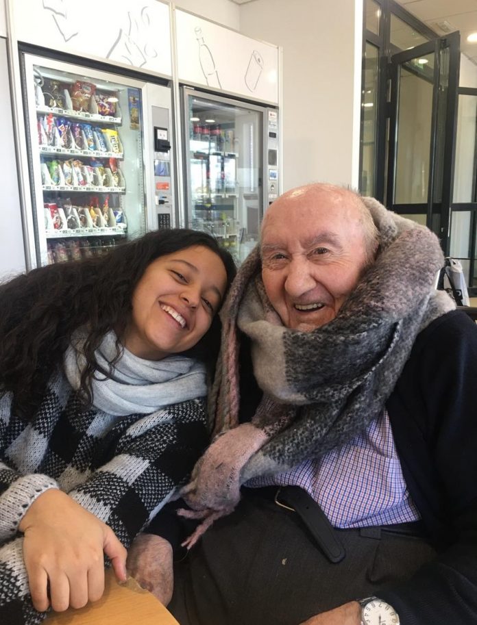 Adopta un abuelo
