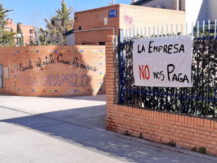 protestas escuela infantil rosa caramelo