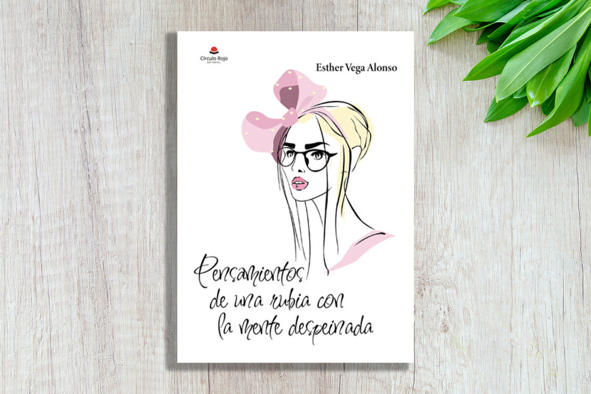 portada del libro pensamientos de una rubia con la mente despeinada