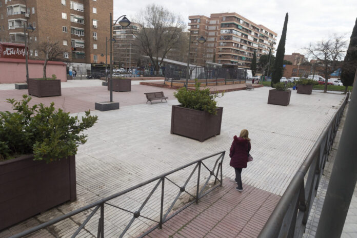 plaza blanca garajes zarzaquemada