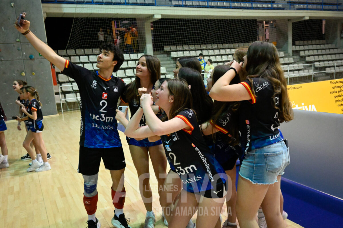 celebración voleibol leganes ascenso