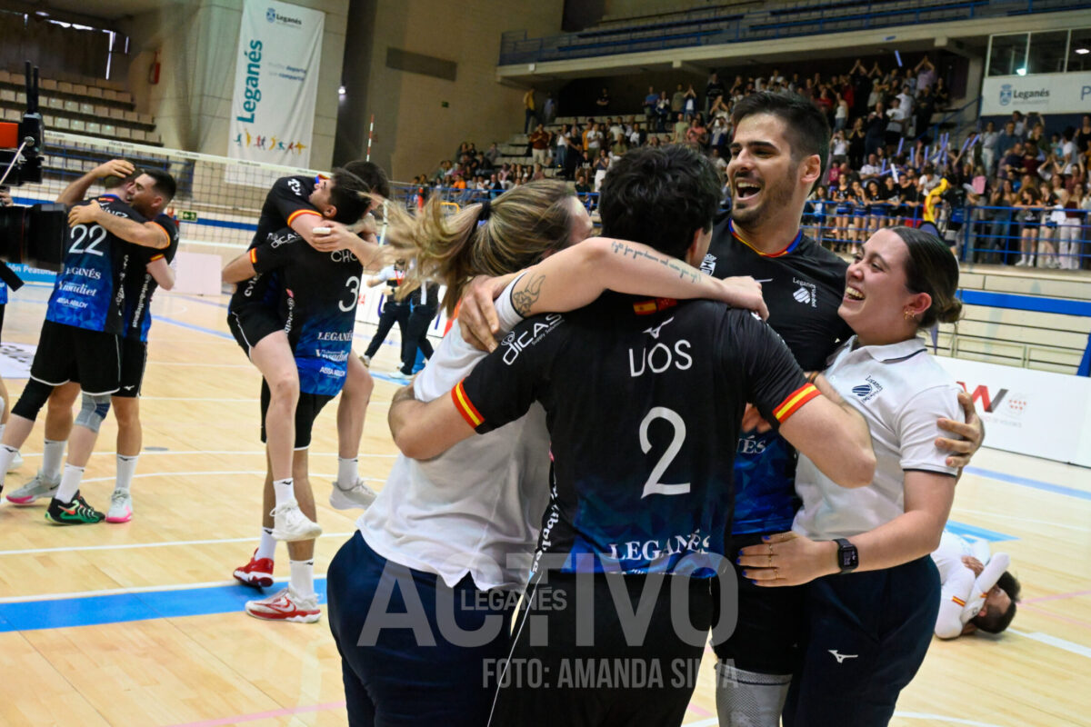 celebración voleibol leganes ascenso